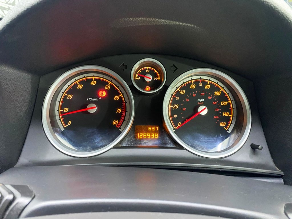 Used Vauxhall Astra 2010 for sale - 76313263: Photo 17