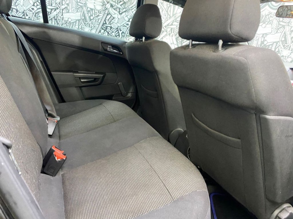 Used Vauxhall Astra 2010 for sale - 76313263: Photo 22