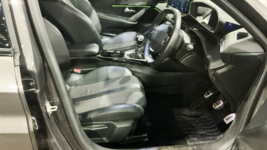 Used Peugeot 208 2023 for sale - 77507328: Photo 13