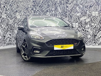 Used Ford Fiesta 2019 for sale - 77088999: Photo