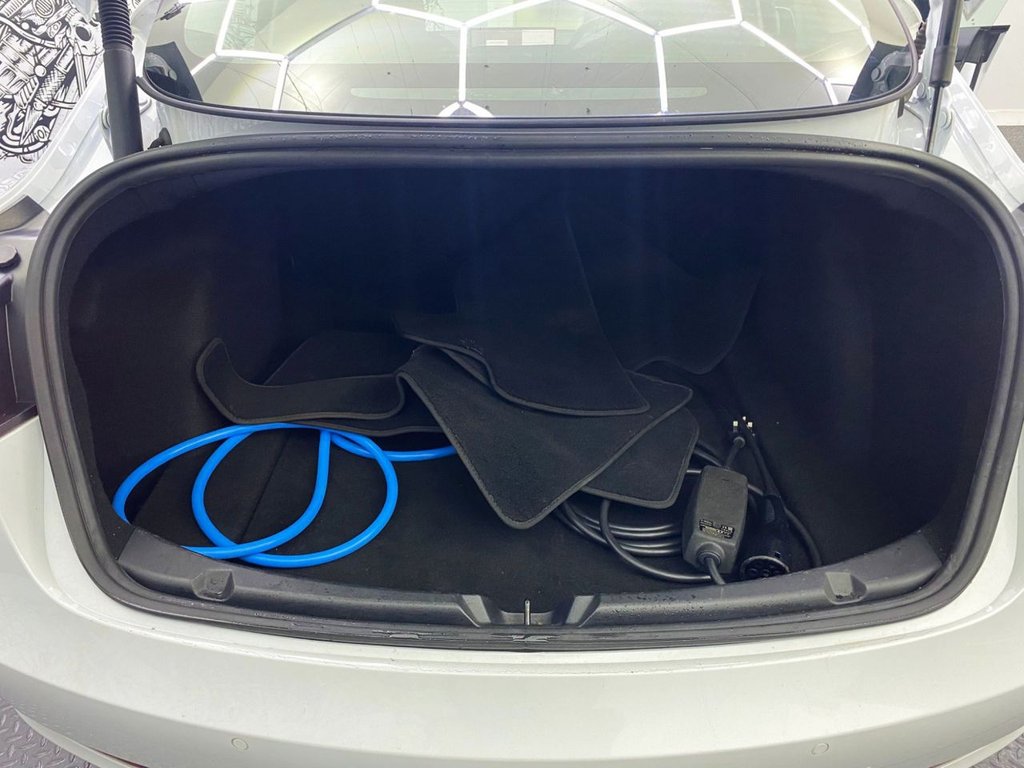 Used Tesla Model 3 2021 for sale - 76105972: Photo 24