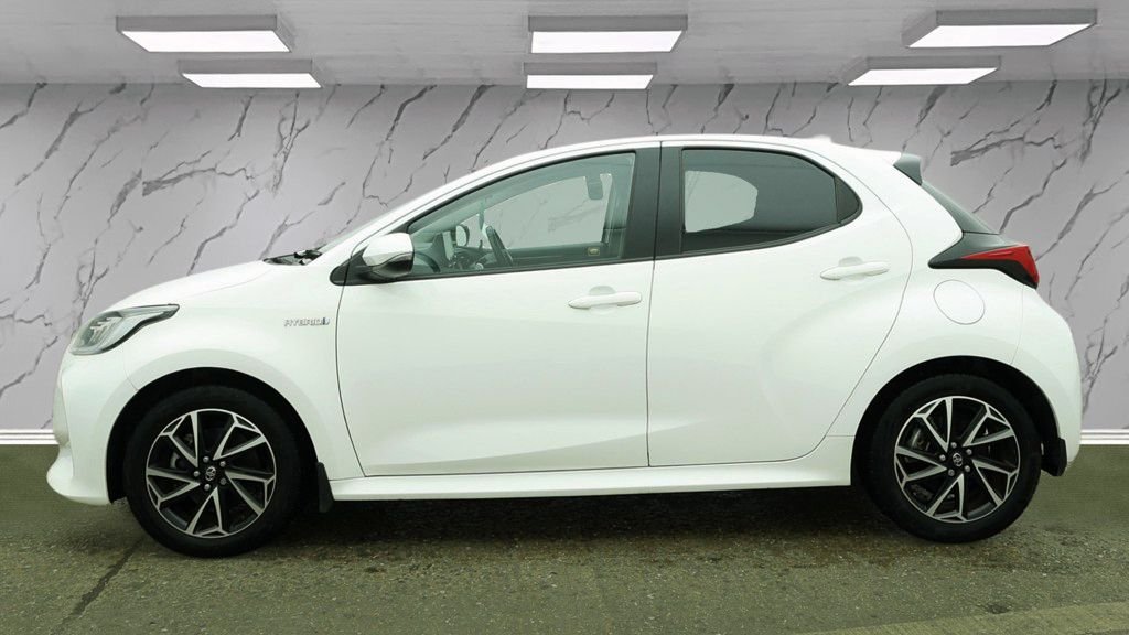 Used Toyota Yaris 2021 for sale - 78145370: Photo 8