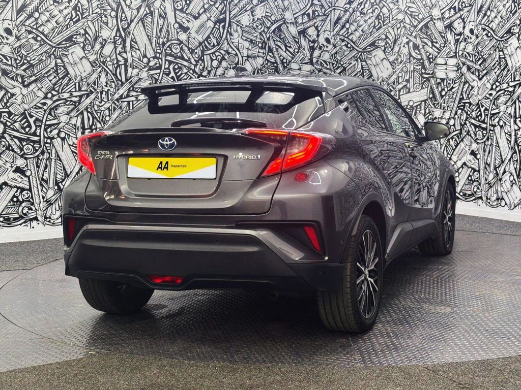 Used Toyota C-HR 2019 for sale - 76333329: Photo 11
