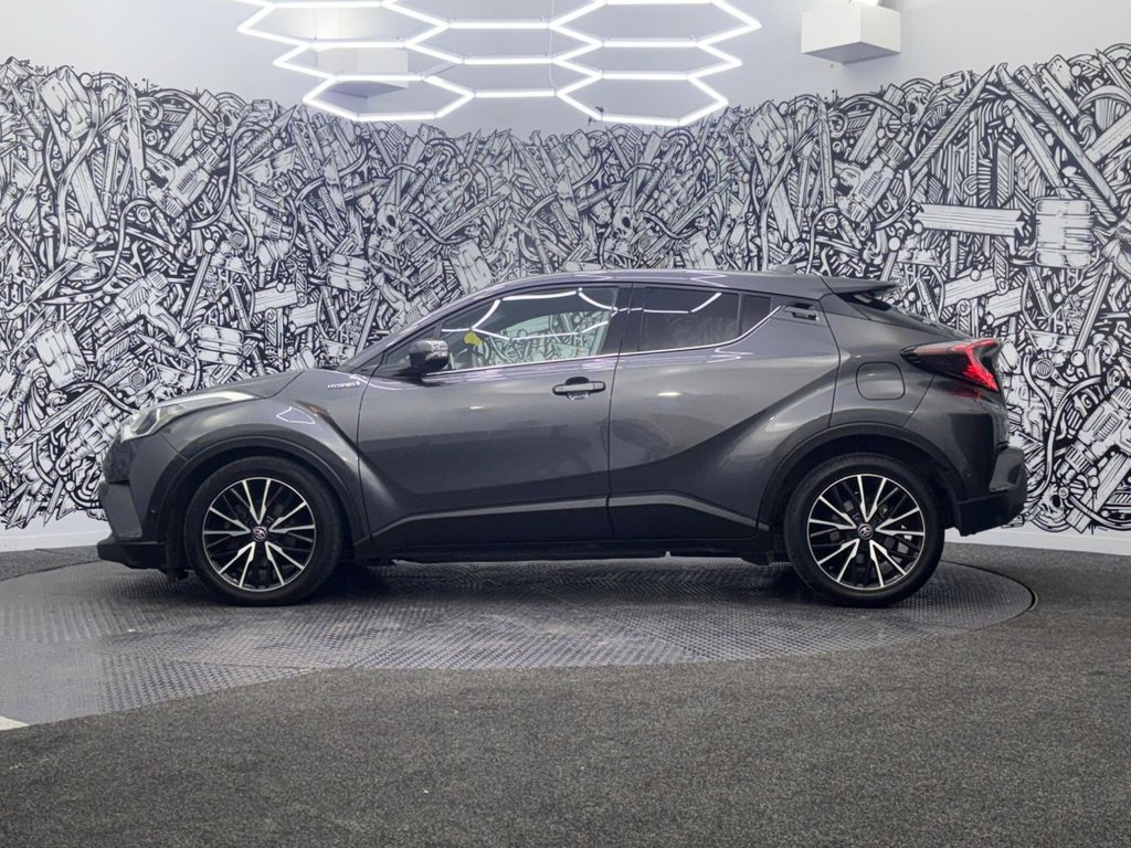 Used Toyota C-HR 2019 for sale - 76333329: Photo 12