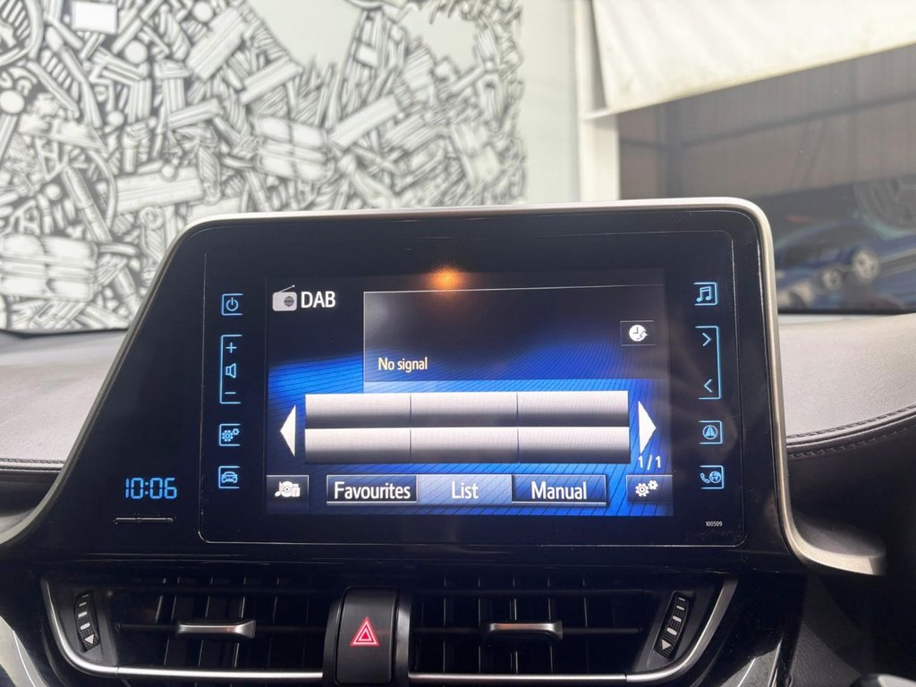 Used Toyota C-HR 2019 for sale - 76333329: Photo 17