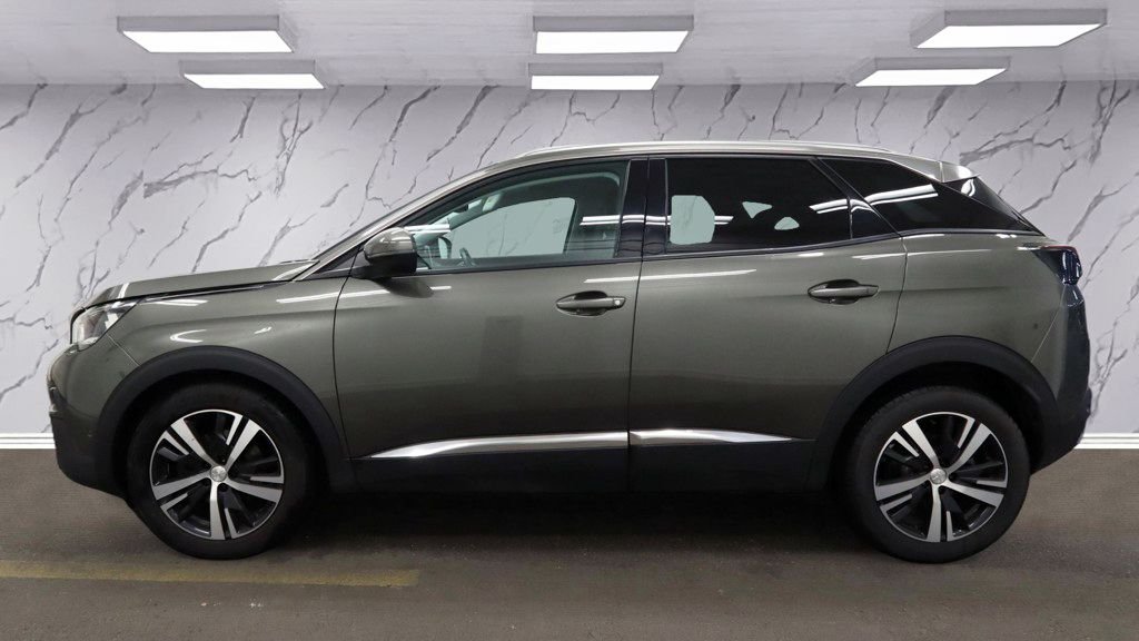 Used Peugeot 3008 2018 for sale - 77608950: Photo 9
