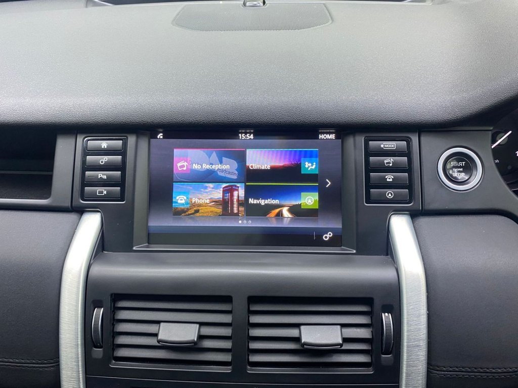 Used Land Rover Discovery Sport 2016 for sale - 76685934: Photo 17