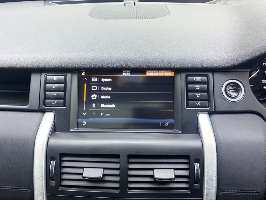 Used Land Rover Discovery Sport 2016 for sale - 76685934: Photo 19