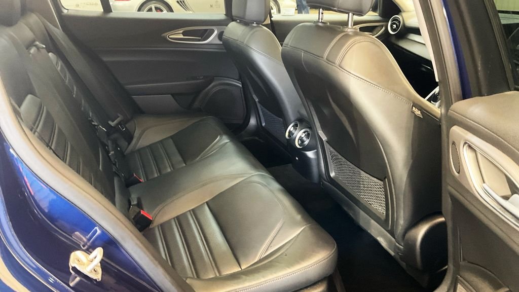 Used Alfa Romeo Giulia 2018 for sale - 77384294: Photo 13