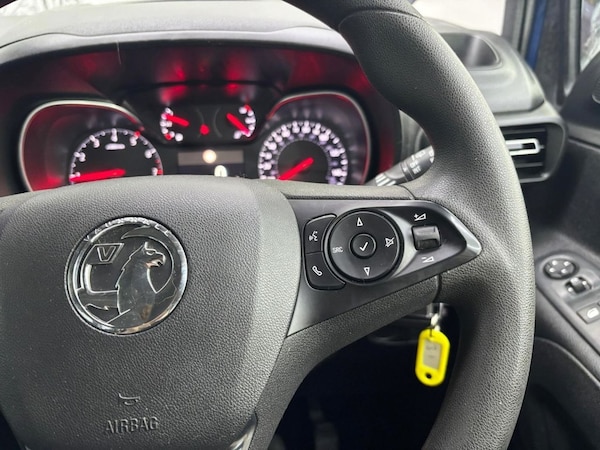 Used Vauxhall Combo Life 2019 for sale - 76178369: Photo 20