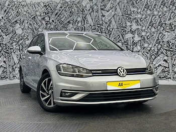Used Volkswagen Golf 2019 for sale - 75855174: Photo