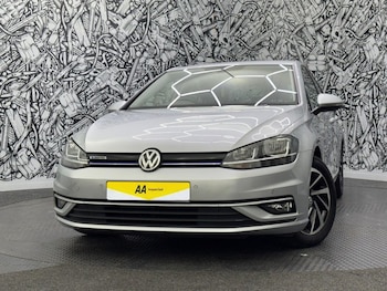 Used Volkswagen Golf 2019 for sale - 75855174: Photo