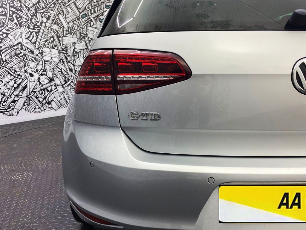 Used Volkswagen Golf 2017 for sale - 77161642: Photo 14