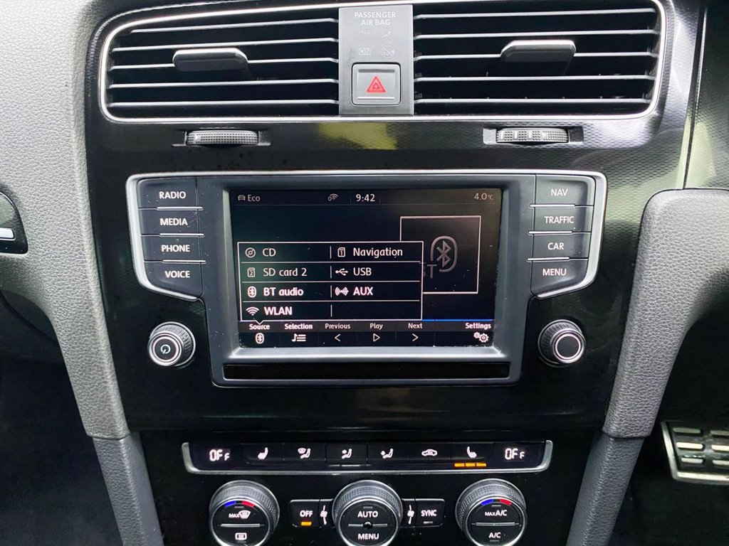 Used Volkswagen Golf 2017 for sale - 77161642: Photo 20