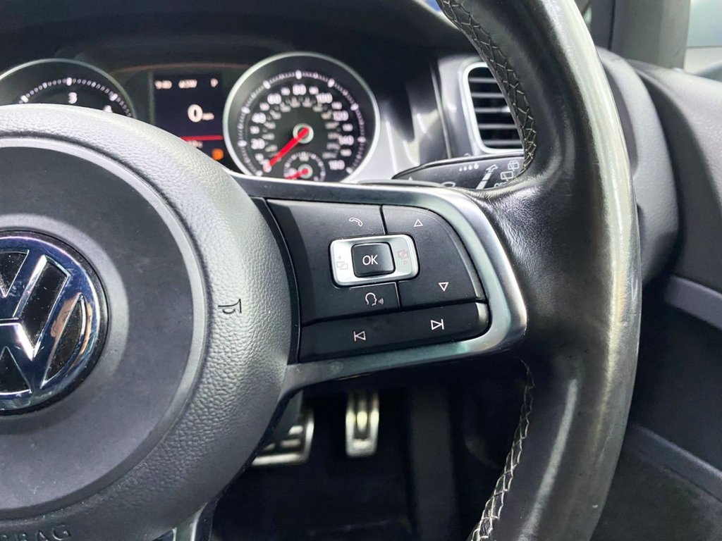 Used Volkswagen Golf 2017 for sale - 77161642: Photo 37