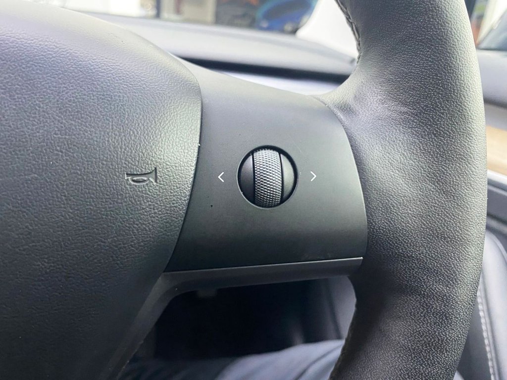 Used Tesla Model 3 2021 for sale - 76250148: Photo 22