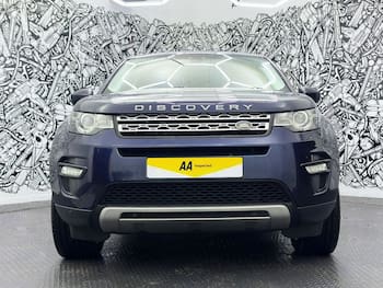 Used Land Rover Discovery Sport 2017 for sale - 79680229: Photo