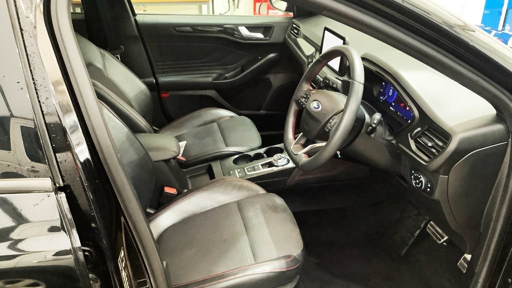 Used Ford Focus 2021 for sale - 76724711: Photo 10