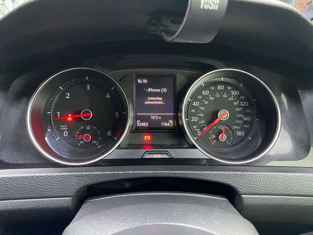 Used Volkswagen Golf 2015 for sale - 75960635: Photo 21