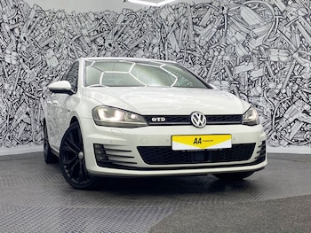 Used Volkswagen Golf 2015 for sale - 75960635: Photo