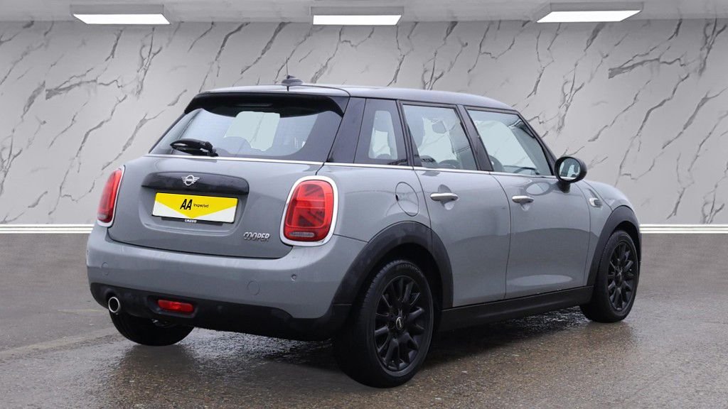 Used MINI Hatch 2018 for sale - 77122326: Photo 5