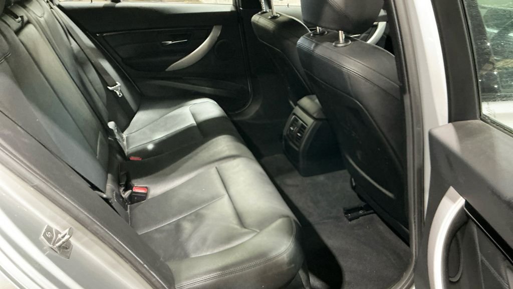 Used BMW 3 Series 2017 for sale - 78097203: Photo 13