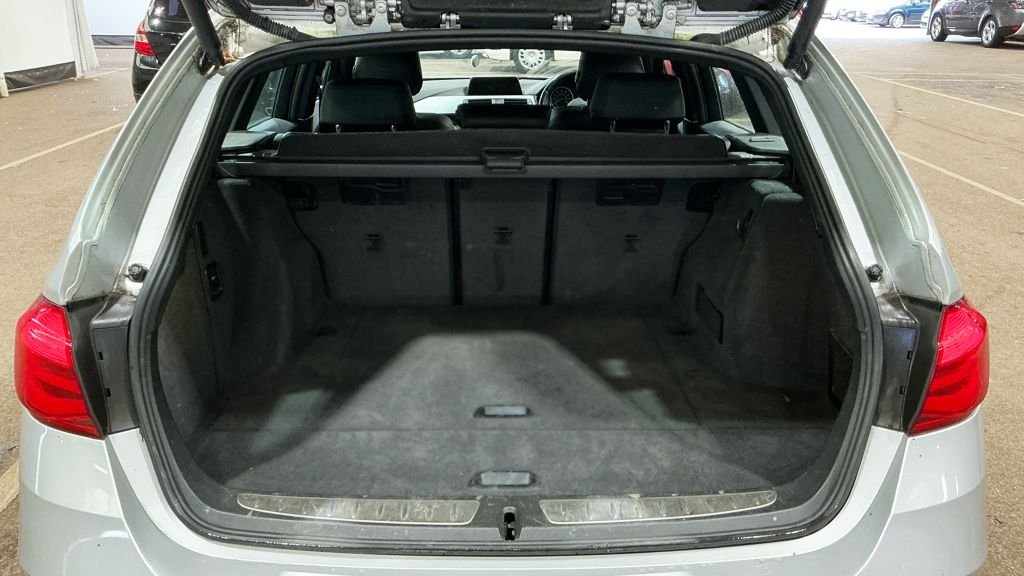 Used BMW 3 Series 2017 for sale - 78097203: Photo 14