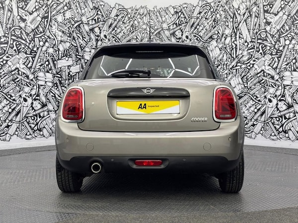 Used MINI Hatch 2019 for sale - 74968478: Photo 10