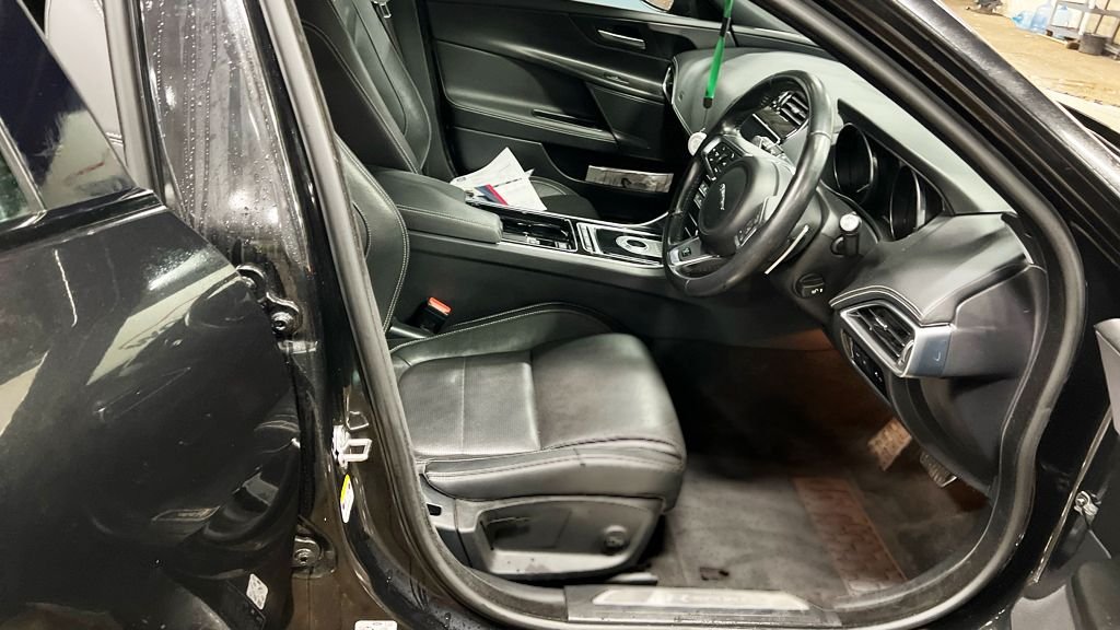 Used Jaguar XE 2019 for sale - 77384044: Photo 10