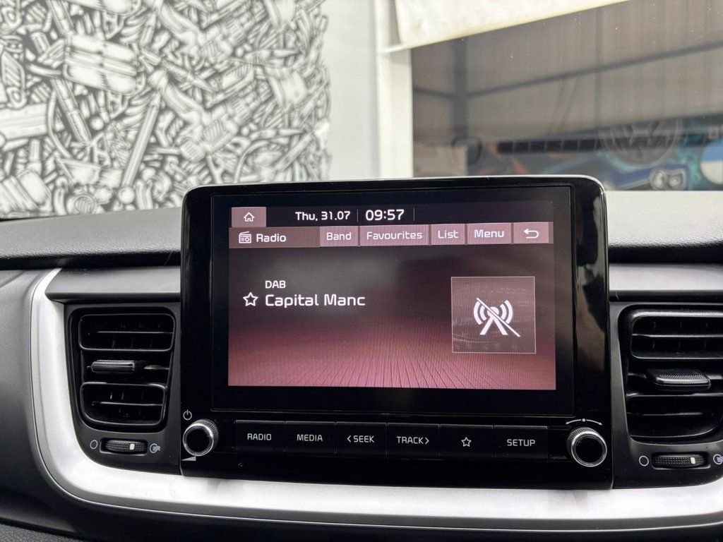 Used Kia Stonic 2022 for sale - 78056119: Photo 16