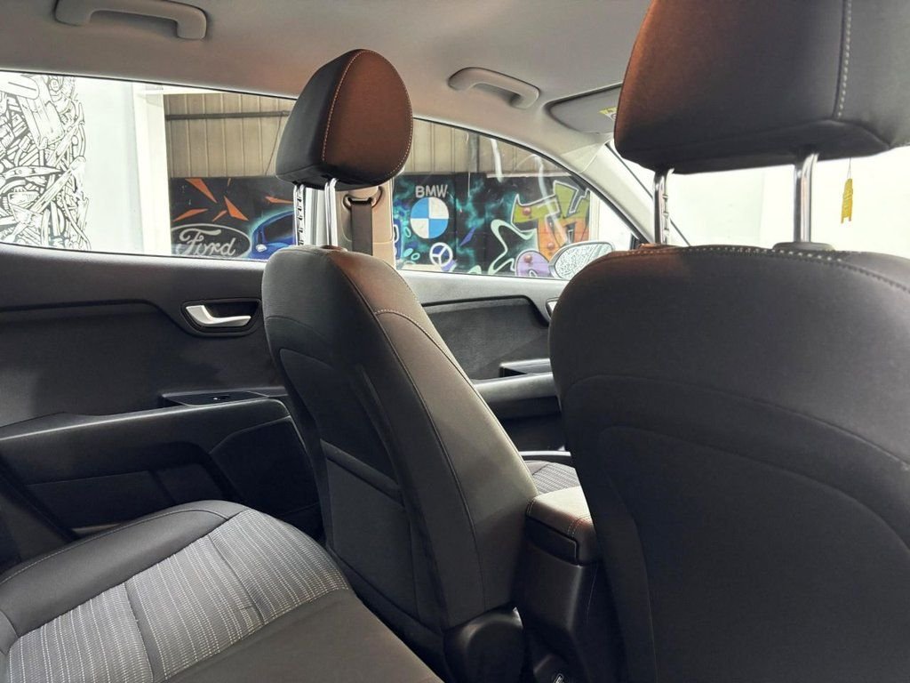 Used Kia Stonic 2022 for sale - 78056119: Photo 24