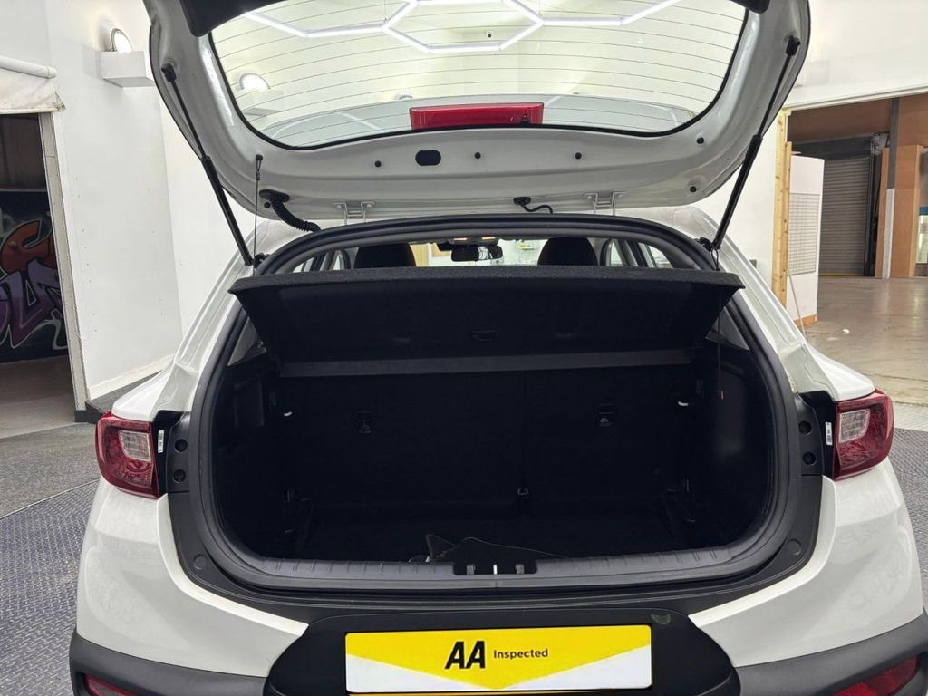 Used Kia Stonic 2022 for sale - 78056119: Photo 26