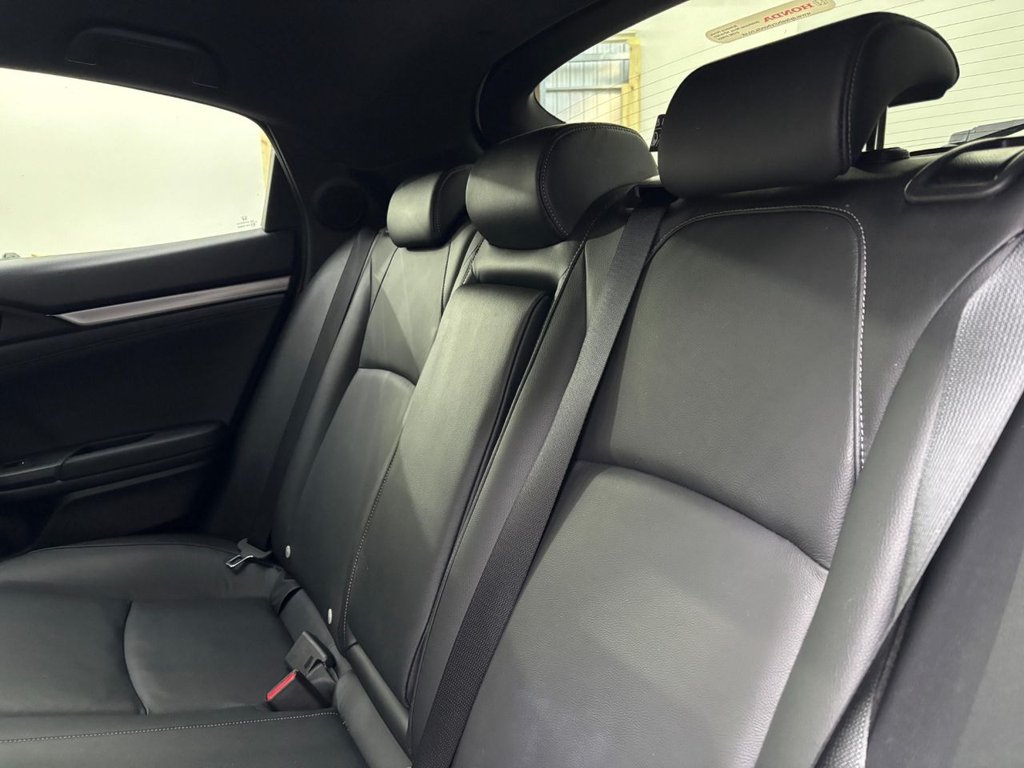 Used Honda Civic 2021 for sale - 77583148: Photo 27