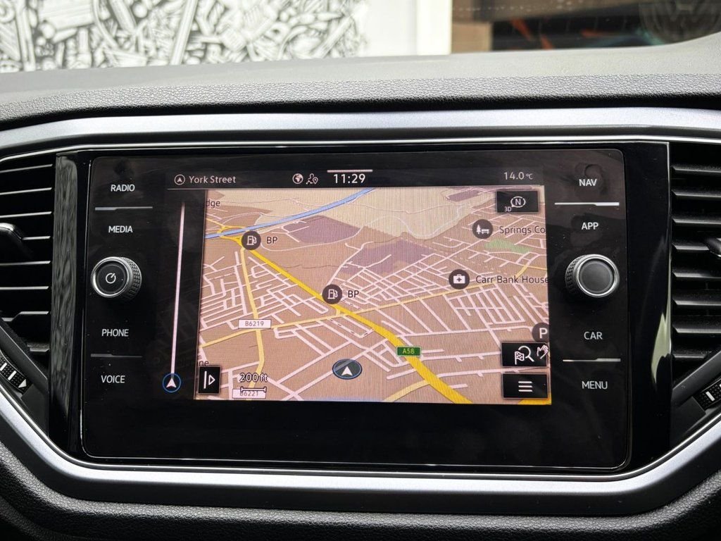 Used Volkswagen T-Roc 2022 for sale - 76029035: Photo 19