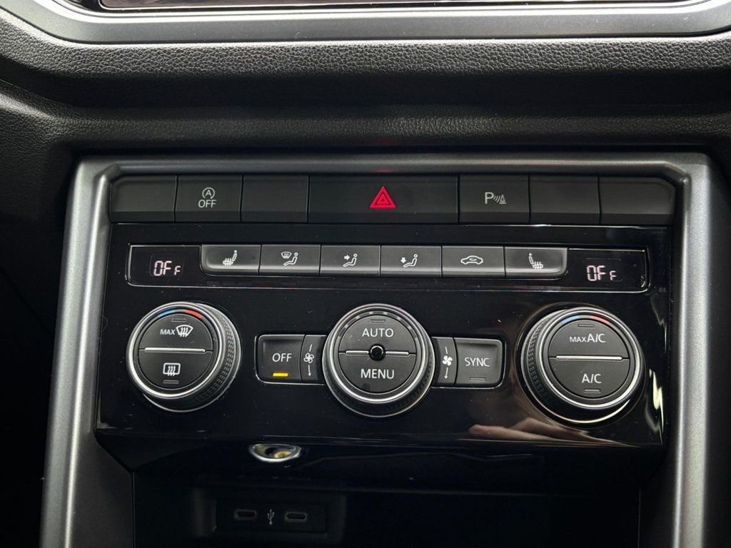 Used Volkswagen T-Roc 2022 for sale - 76029035: Photo 22