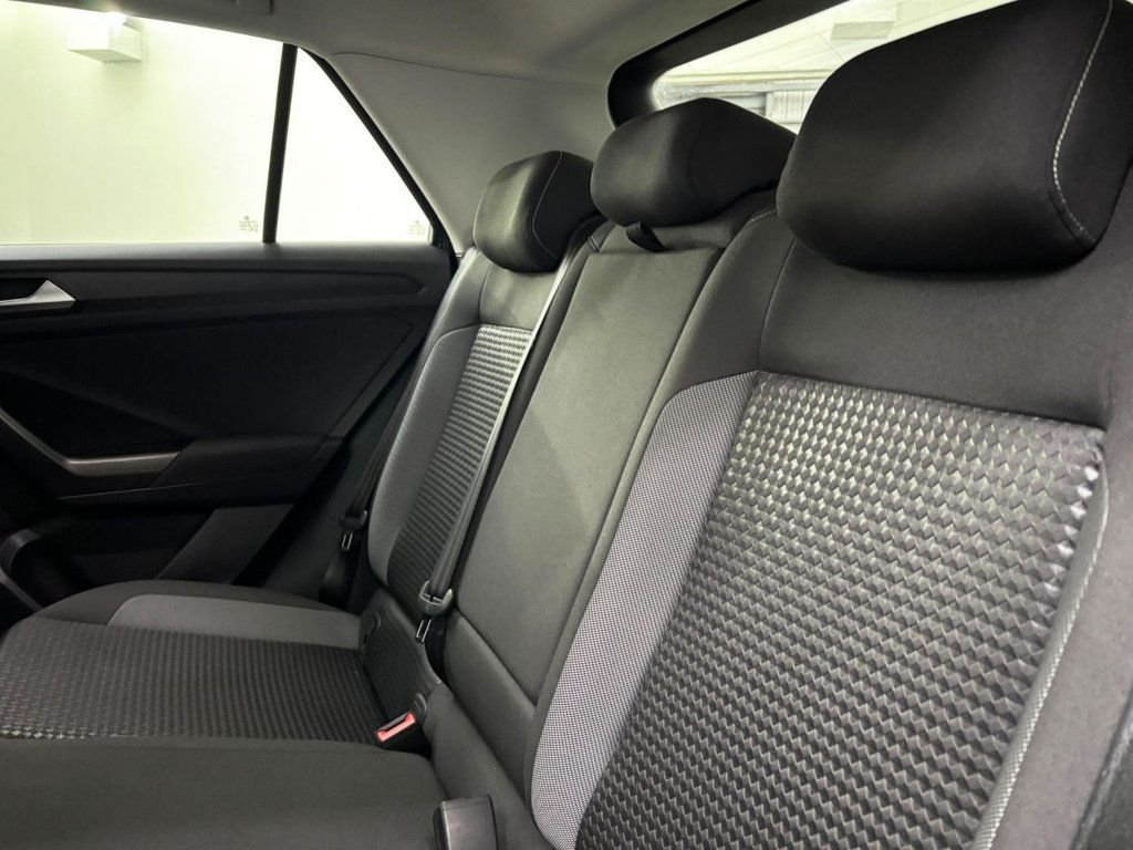 Used Volkswagen T-Roc 2022 for sale - 76029035: Photo 29