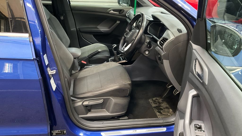 Used Volkswagen T-Cross 2020 for sale - 76711399: Photo 8
