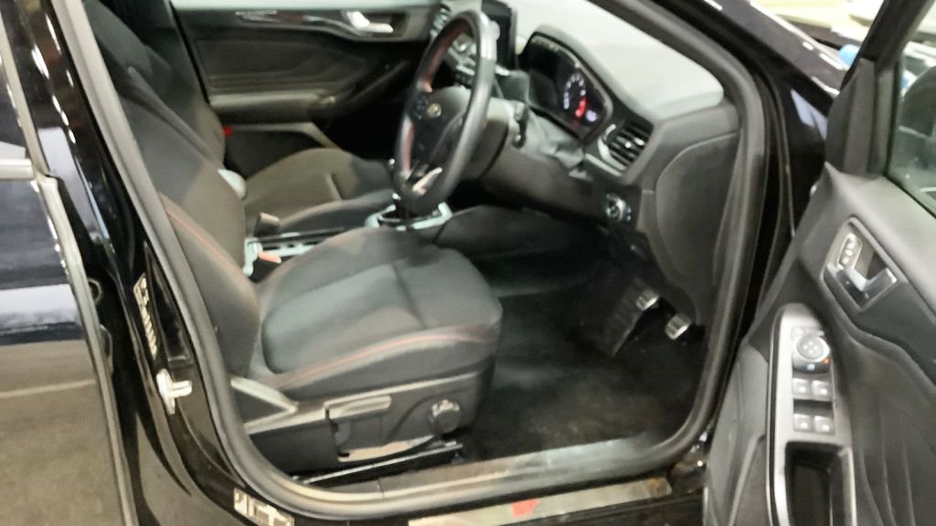 Used Ford Focus 2019 for sale - 77621485: Photo 13