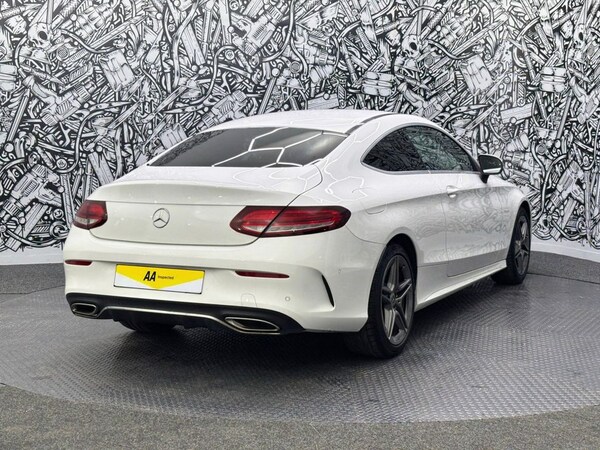 Used Mercedes-Benz C-Class 2019 for sale - 75087105: Photo 10