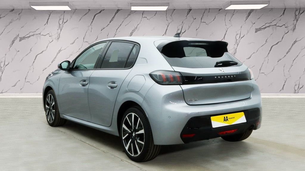 Used Peugeot 208 2020 for sale - 78083104: Photo 5