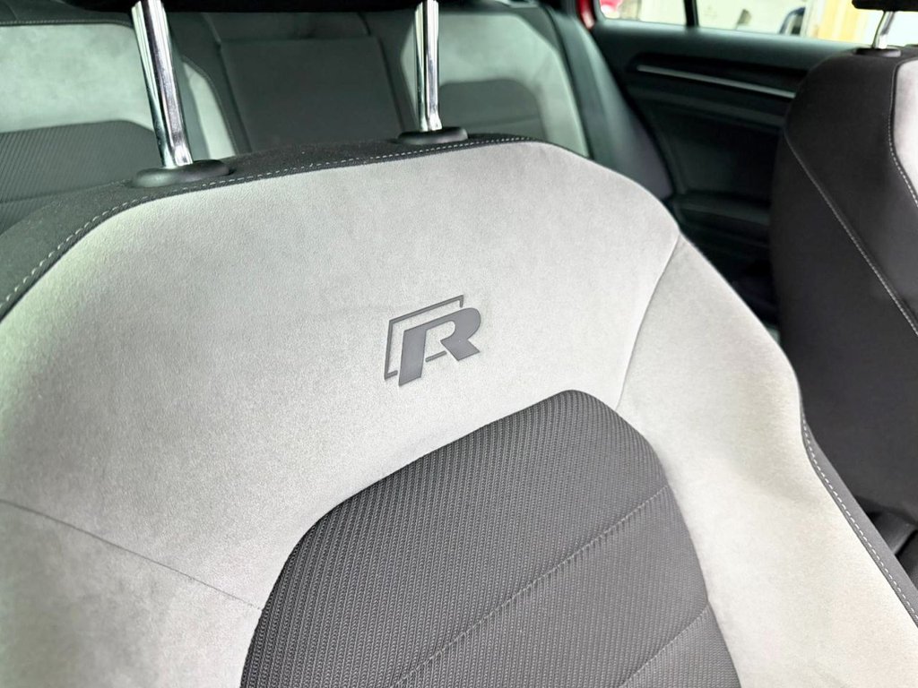 Used Volkswagen Golf 2017 for sale - 77666916: Photo 36