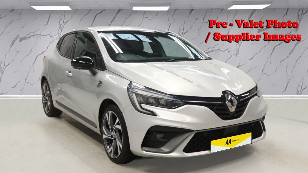 Used Renault Clio 2022 for sale - 76396240: Photo 2