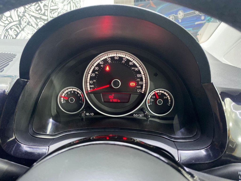 Used Volkswagen up! 2014 for sale - 77006980: Photo 17