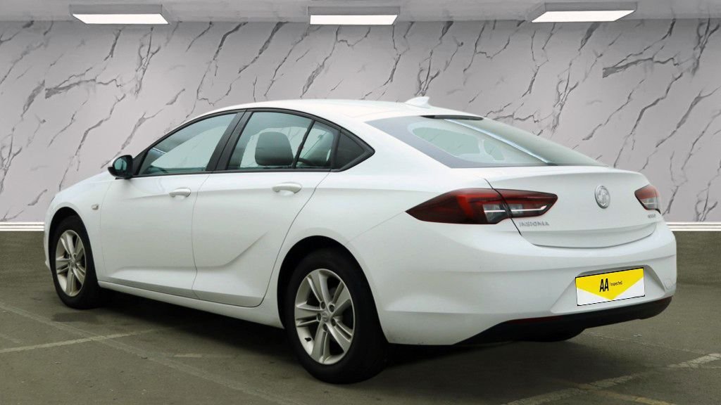 Used Vauxhall Insignia 2019 for sale - 77557943: Photo 6