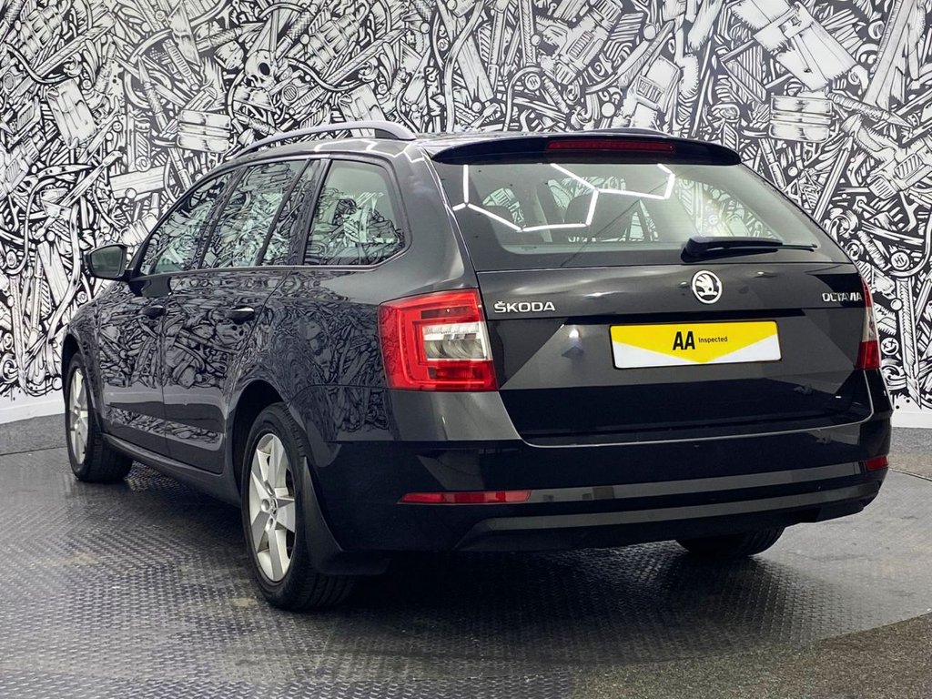Used Skoda Octavia 2018 for sale - 76038900: Photo 9