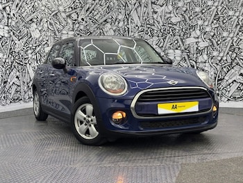 Used MINI Hatch 2017 for sale - 75854597: Photo