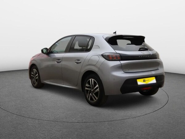 Used Peugeot 208 2023 for sale - 76223355: Photo 3