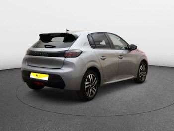 Used Peugeot 208 2023 for sale - 76223355: Photo 4