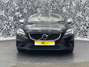 Used Volvo V40 2018 for sale - 74734038: Photo