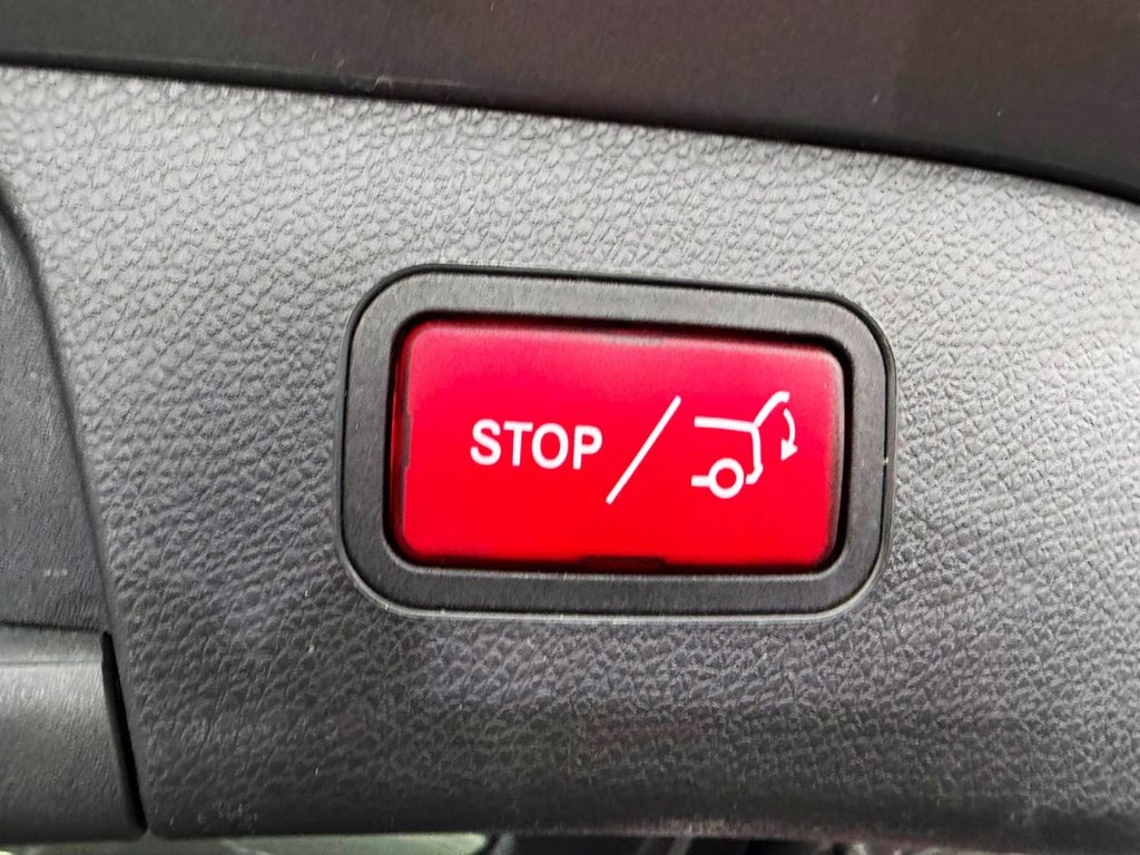 Used Mercedes-Benz GLA 2018 for sale - 78069102: Photo 32